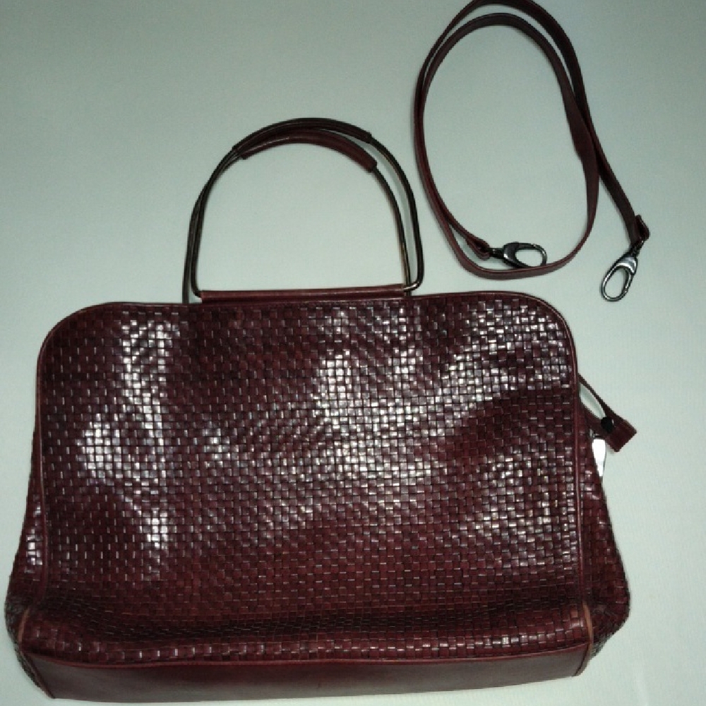CEM Genuine Leather Bag With Structured Metal Handles